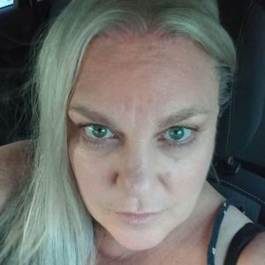 Meet your Posher, Helen